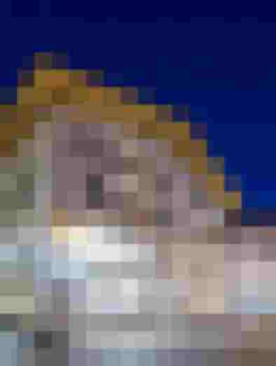 Boutique Hotel Two Timez bei Nacht in Zell am See